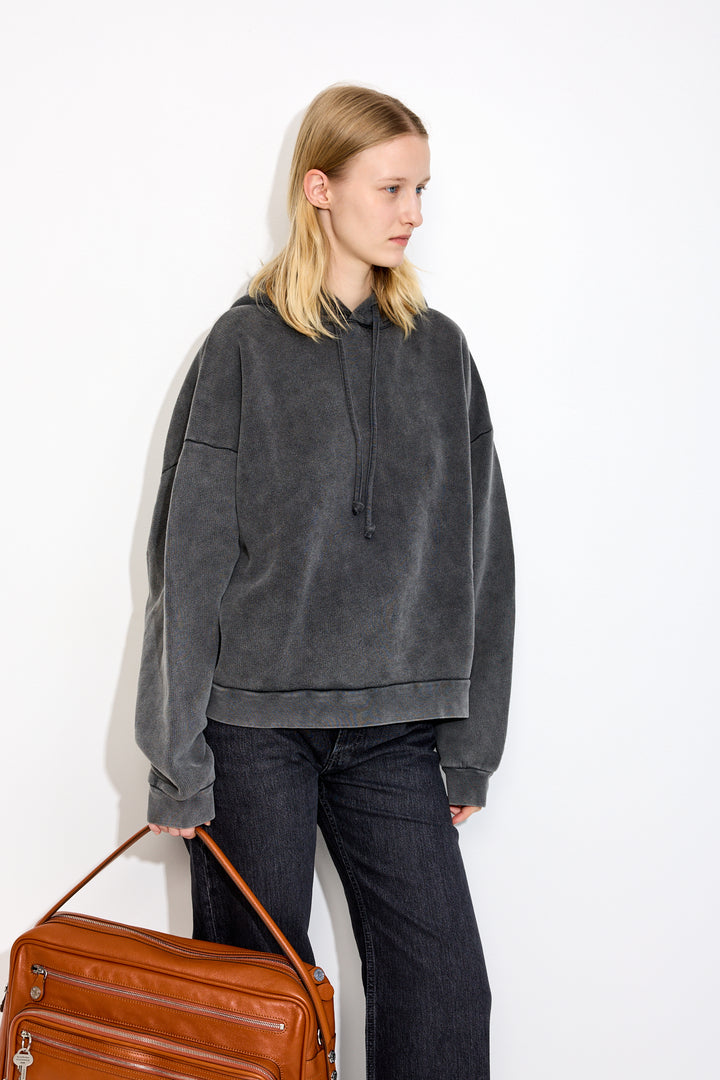 HOODED SWEATER LOGO PATCH