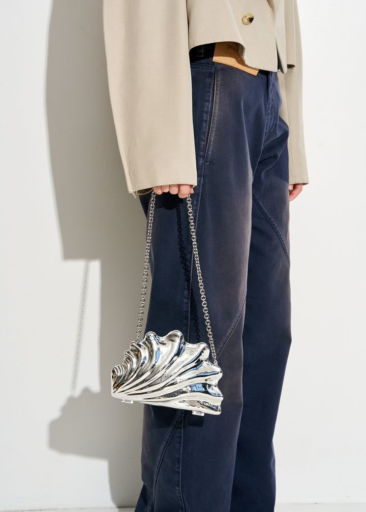 SHELL CLUTCH