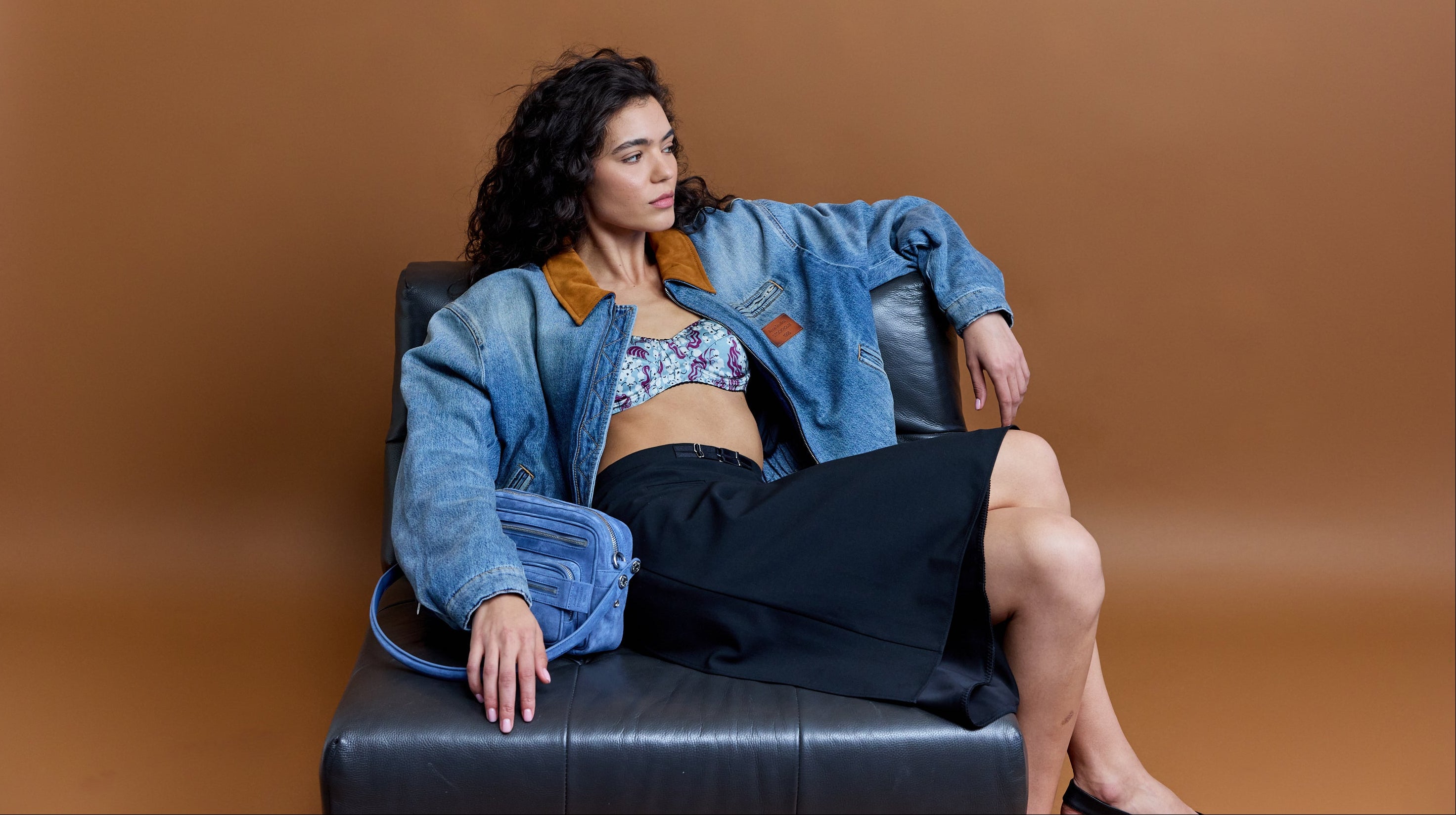 <p>New Collection</p>