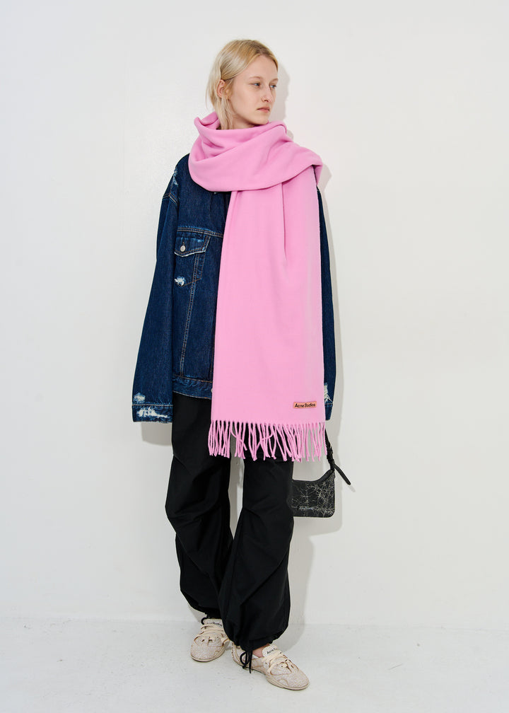 Oversized fringe wool scarf