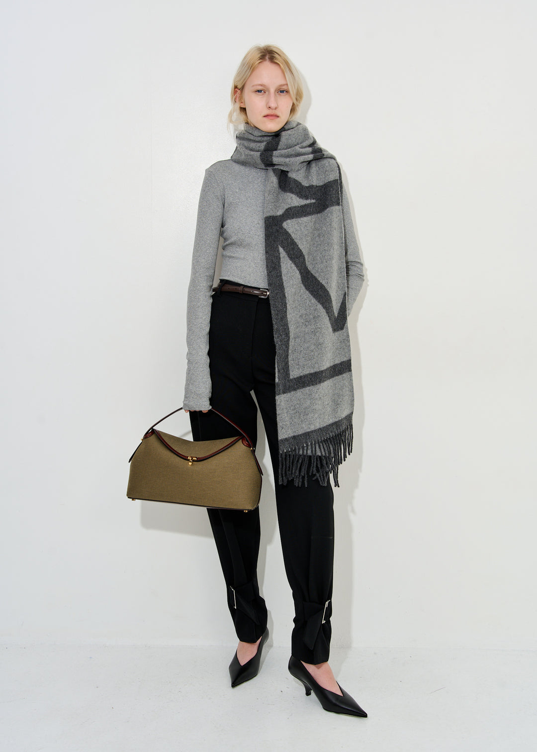 Monogram jacquard wool scarf