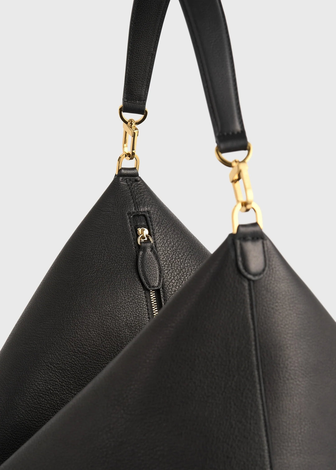 Bevel grained-leather bag