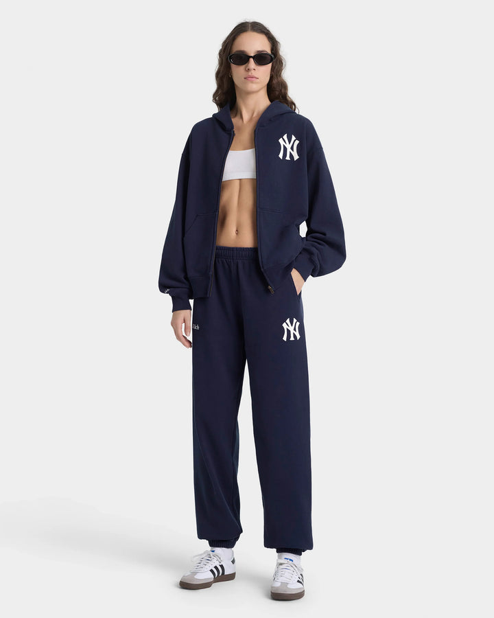 Yankees Serif Sweatpant