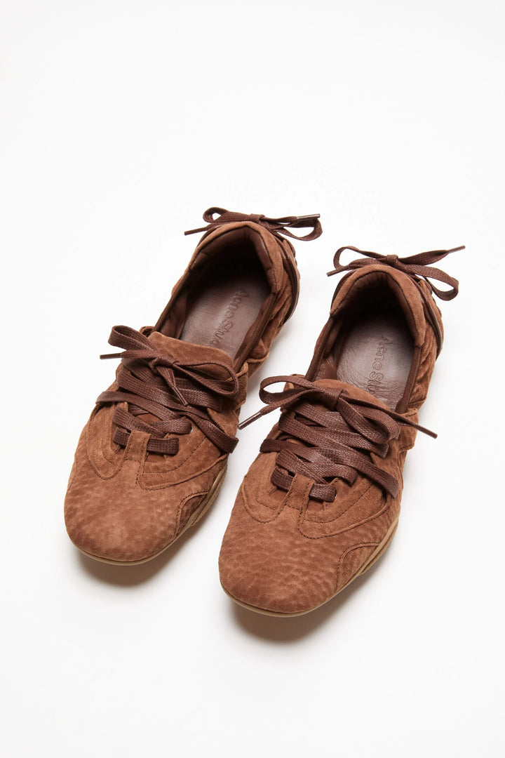 Lace-up Shoes