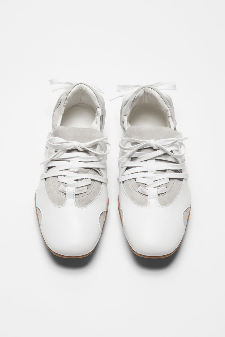 Leather lace-up shoes