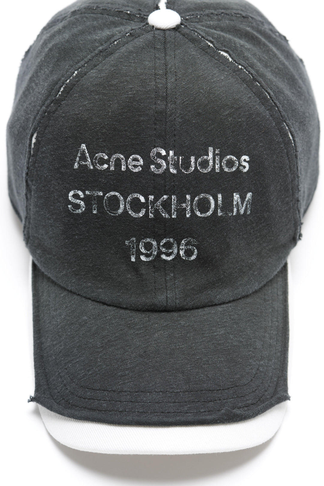 Logo stamp cap