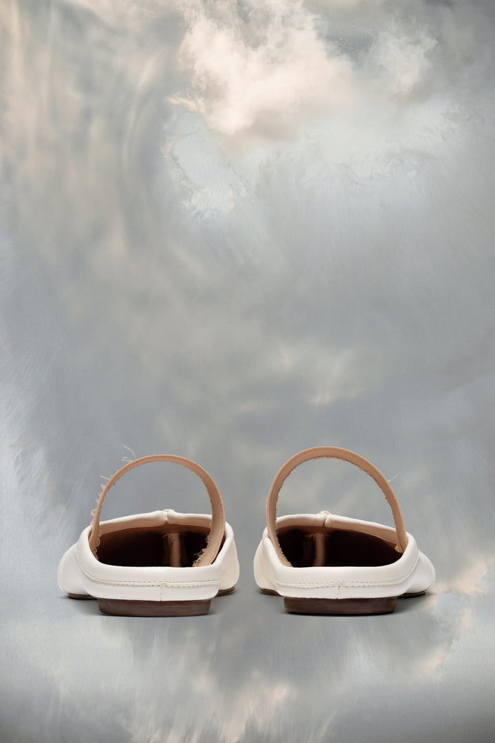 Tabi elastic band mule