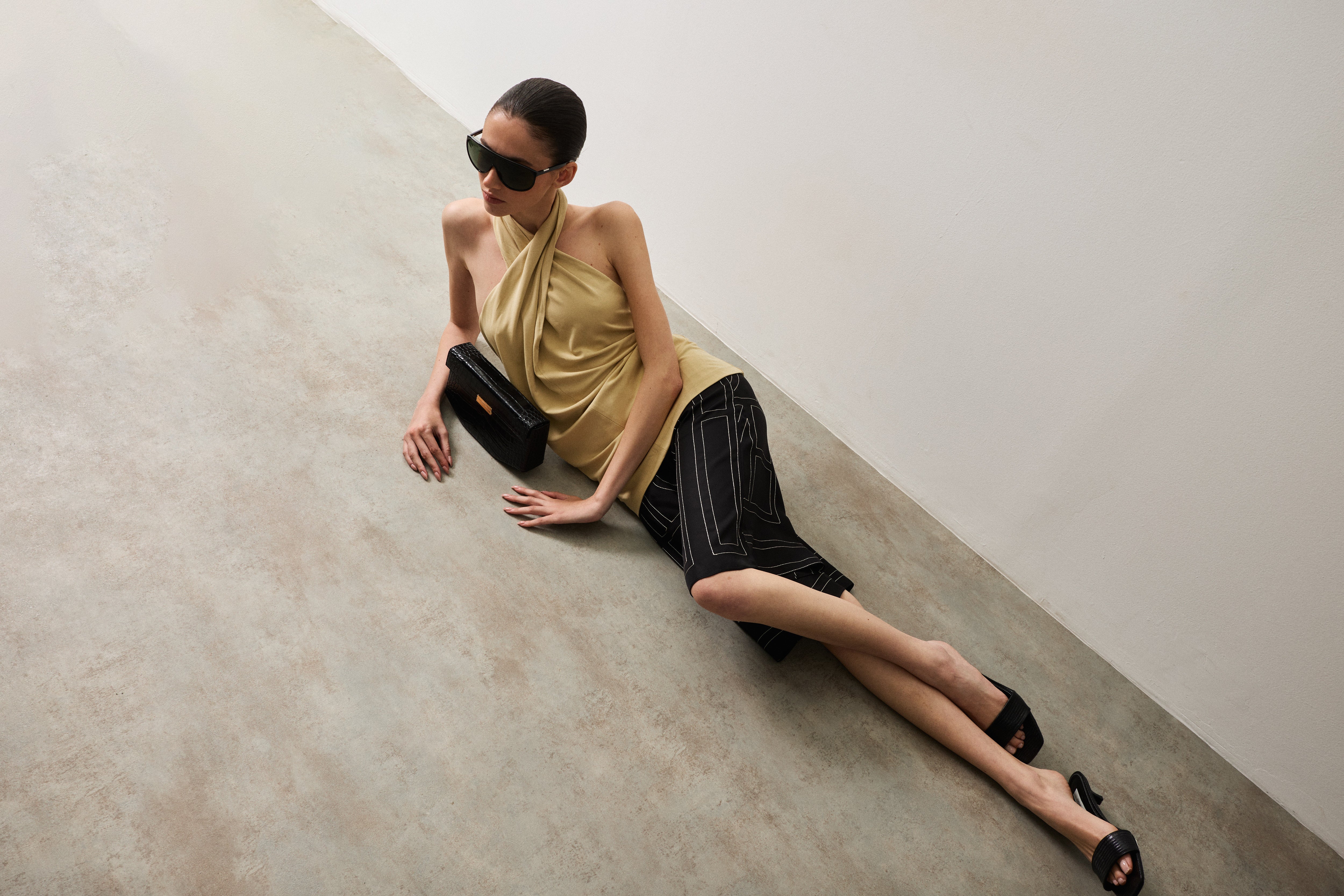 <p>New Collection</p>