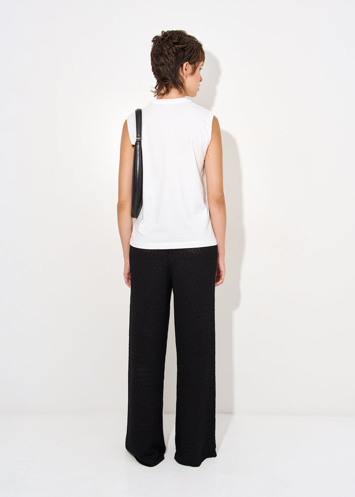 Relaxed Sleeveless Tee