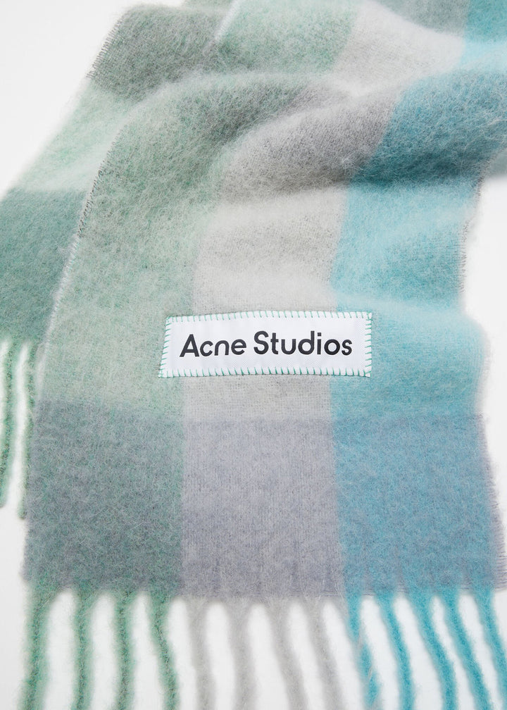 Mohair checked scarf
