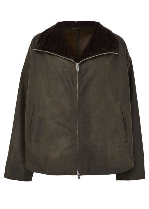 Zipped funnel jacket