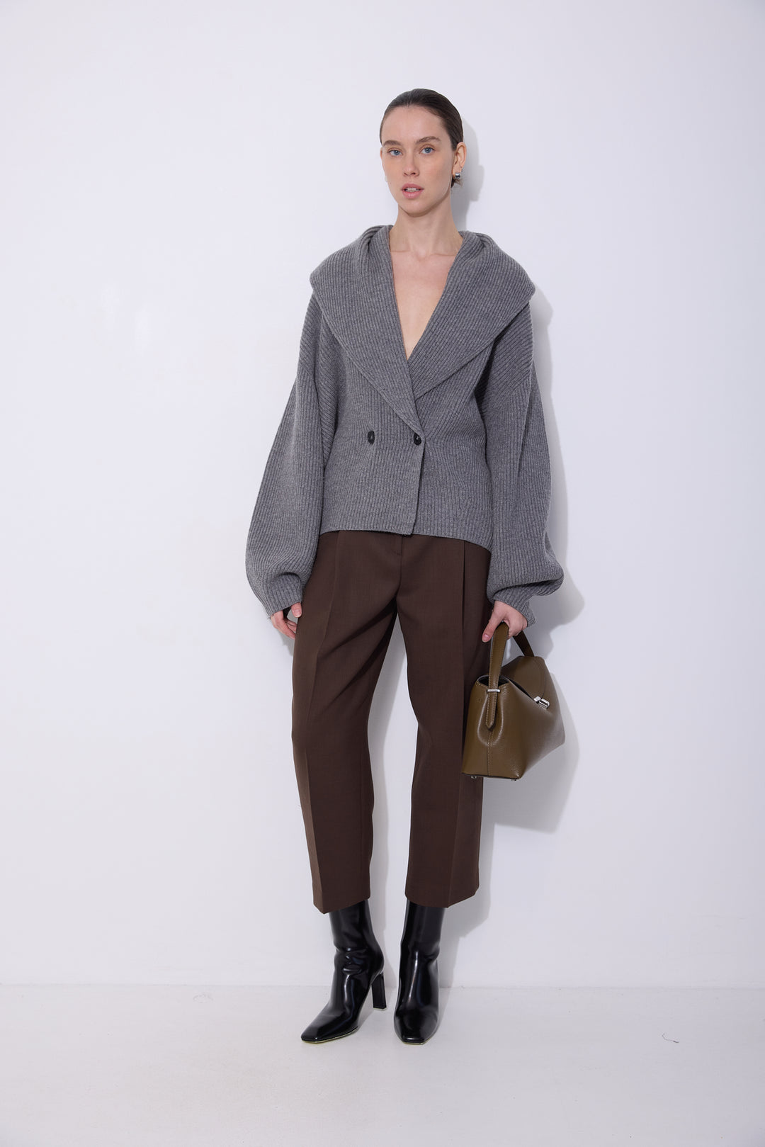 Pleated Straight Trousers