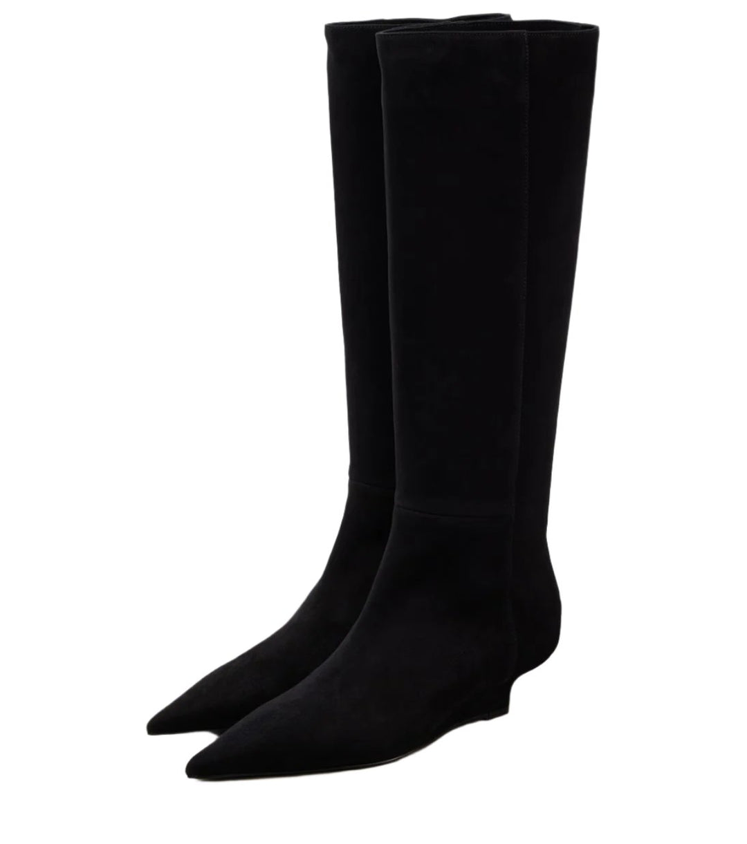 Sharp suede knee-high boots