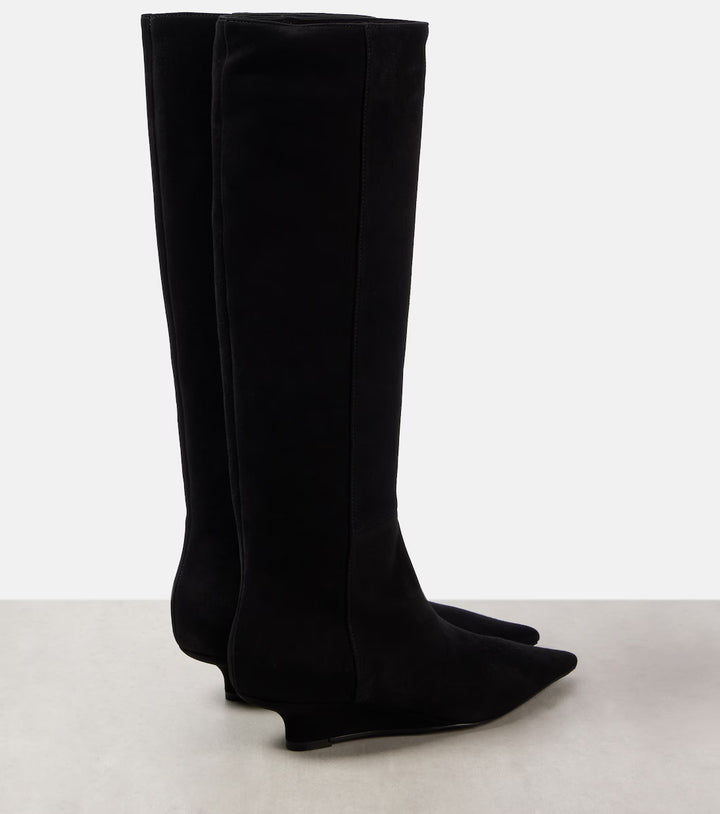 Sharp suede knee-high boots