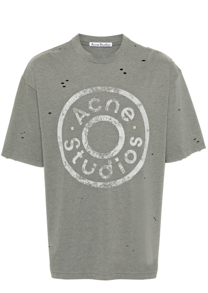 Button logo distressed T