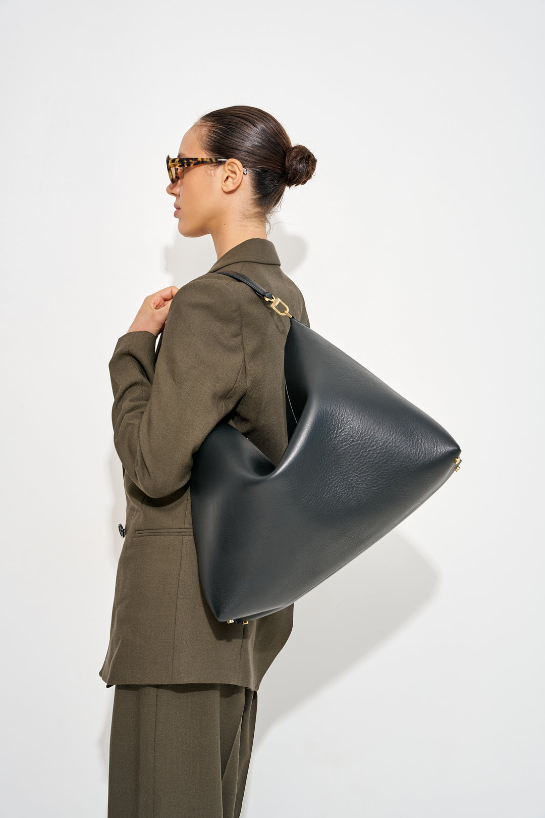 Bevel grained-leather bag