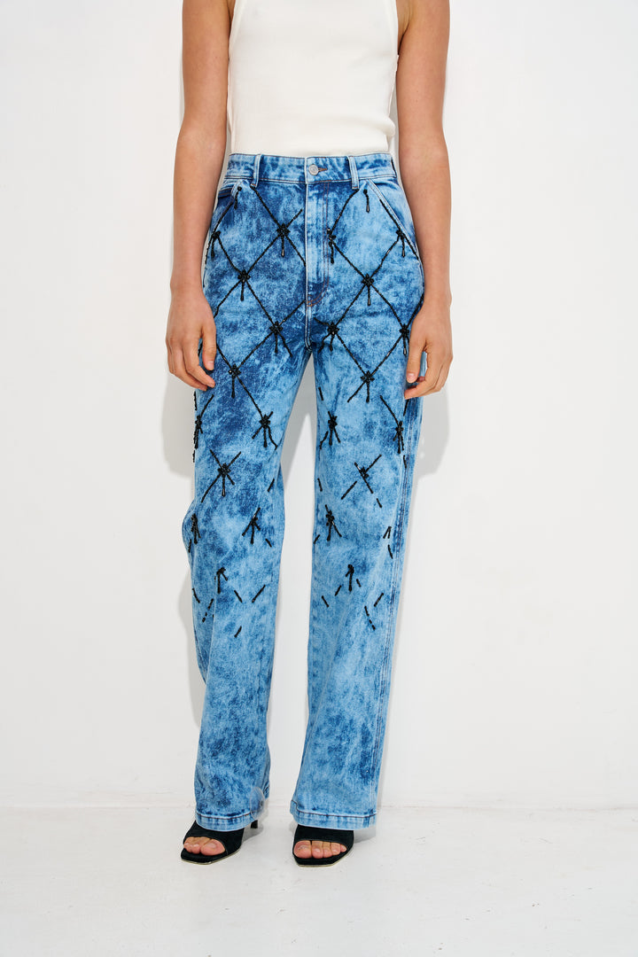 EMBROIDERED JEANS