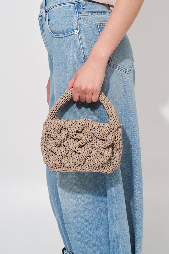 SMALL CABLE KNIT BAG