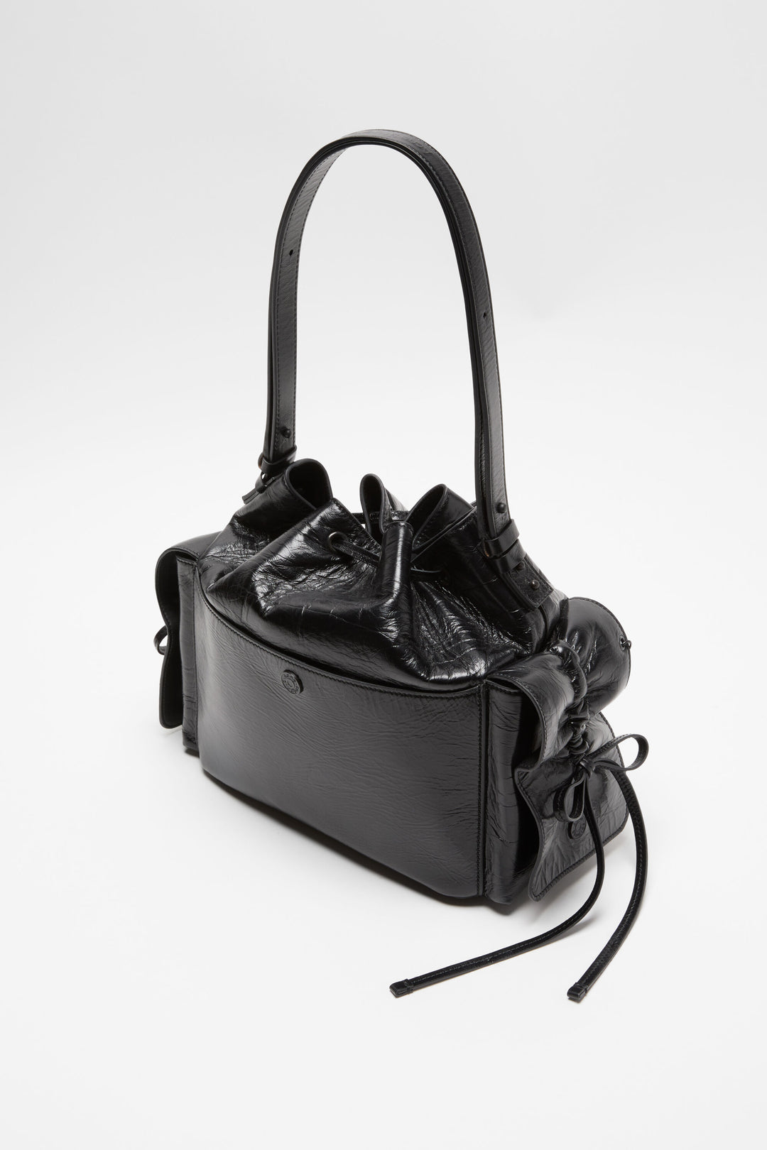 Multipocket Bucket Lux
