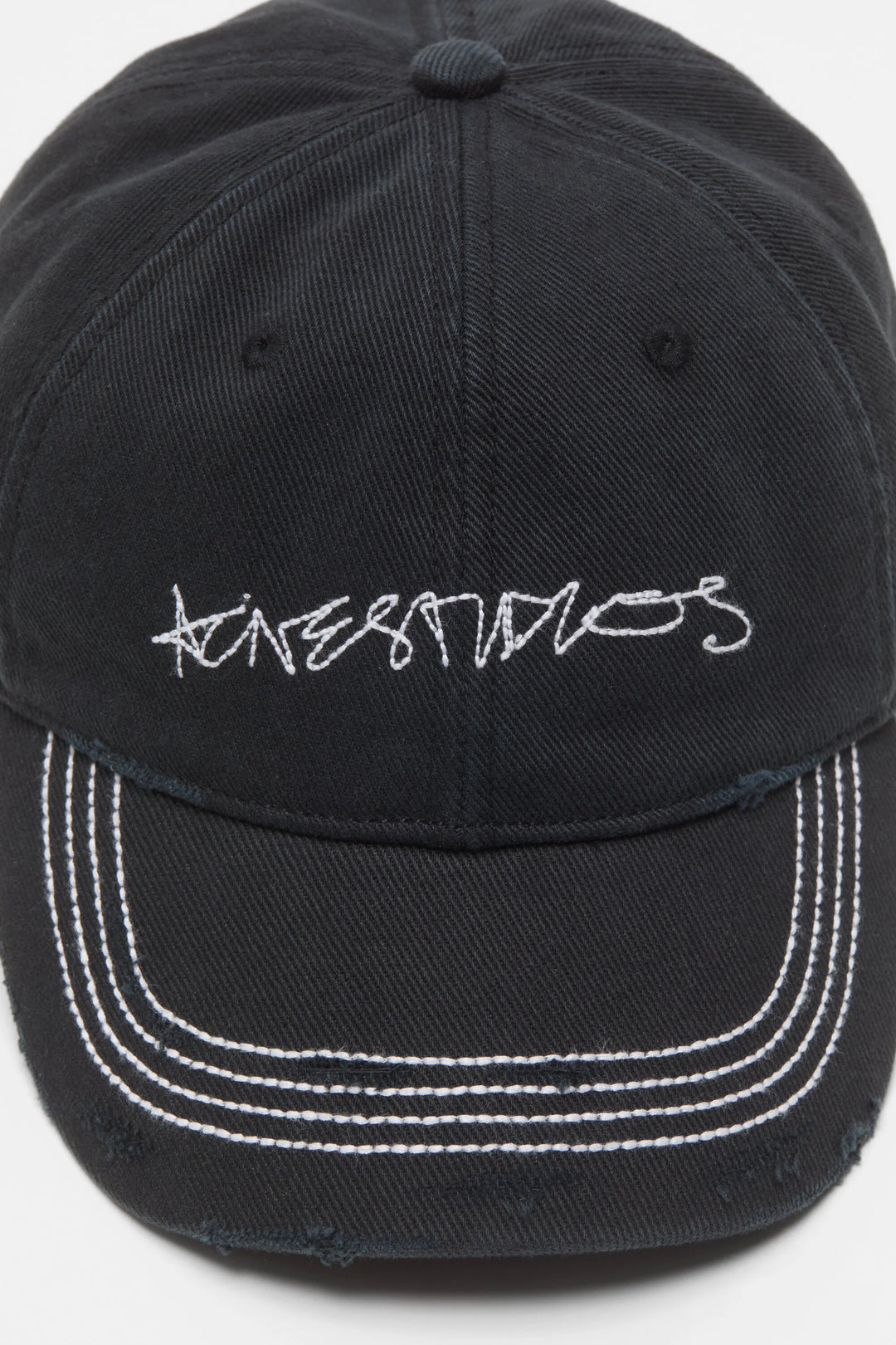 Twill logo cap