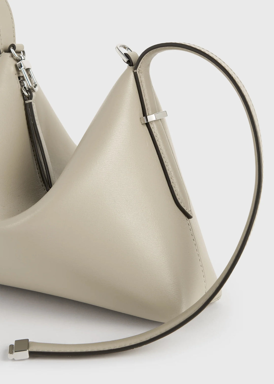 Bevel Leather Wristlet
