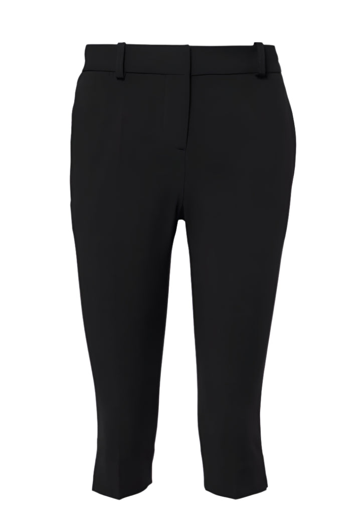 Capri trousers